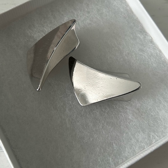 Yves Saint Laurent Silver Geometric Clip-On style pierced Earrings Vintage - Picture 12 of 15